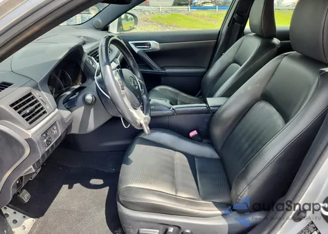 2013 Lexus Ct 200 z USA, uszkodzony, nr VIN JTHKD5BH2D2158510